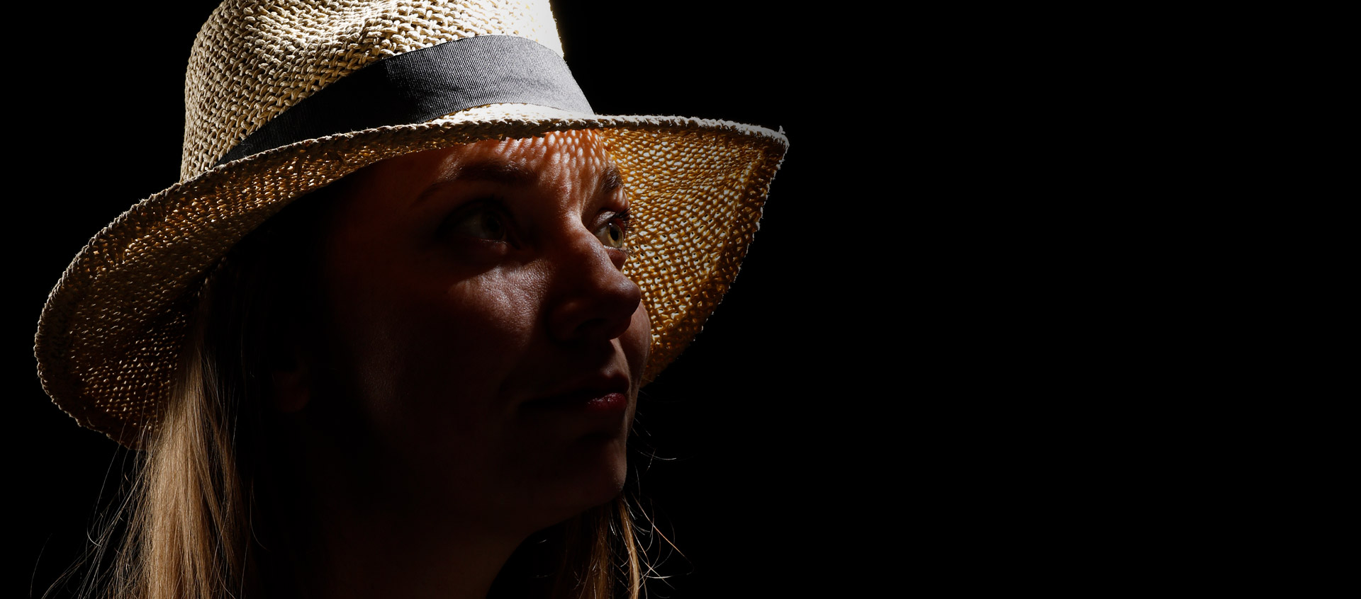 Ilse Model Portrait Light Through Hat